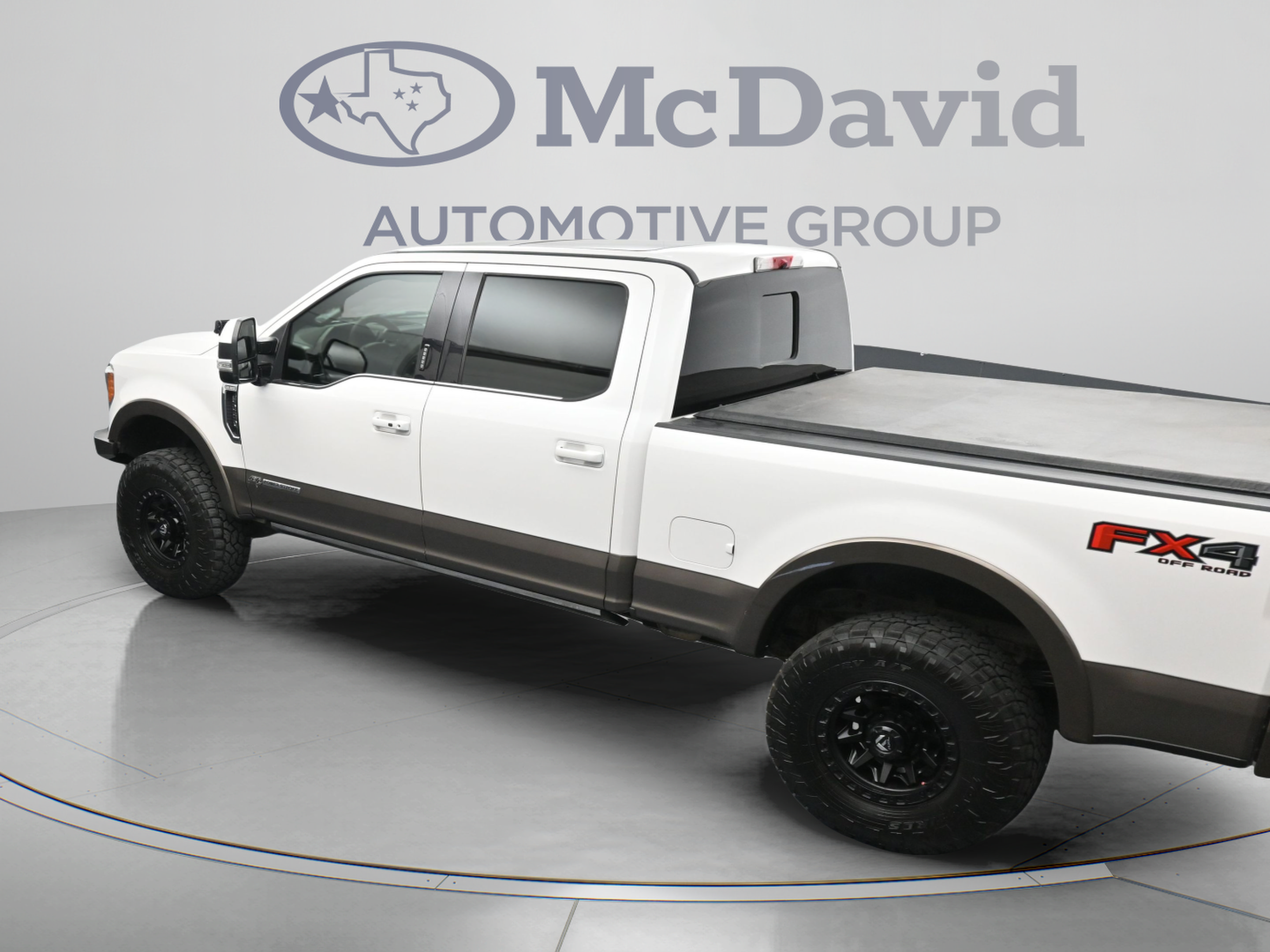 Used 2017 Ford F250 King Ranch w/ King Ranch Ultimate Package AWD/4WD image 37