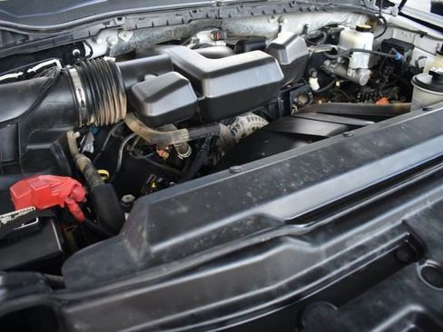 Used 2019 Ford F250 XL w/ Power Equipment Group image 21