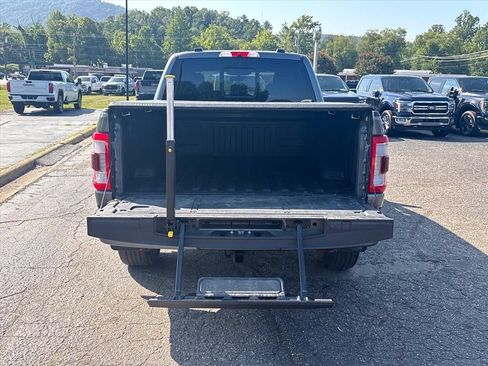 Used 2022 Ford F150 Lariat w/ Equipment Group 502A High AWD/4WD image 7