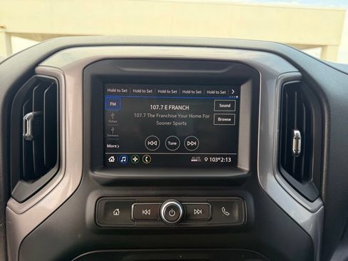 Used 2022 Chevrolet Silverado 2500 Custom w/ Custom Value Package AWD/4WD image 32