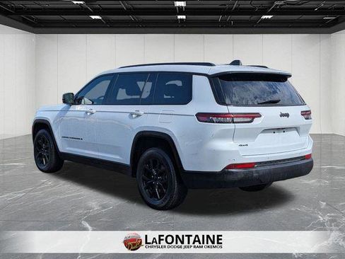Certified 2024 Jeep Grand Cherokee L Laredo image 3