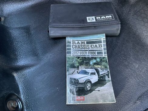 Used 2017 RAM 4500 Tradesman w/ Chrome Appearance Group image 22