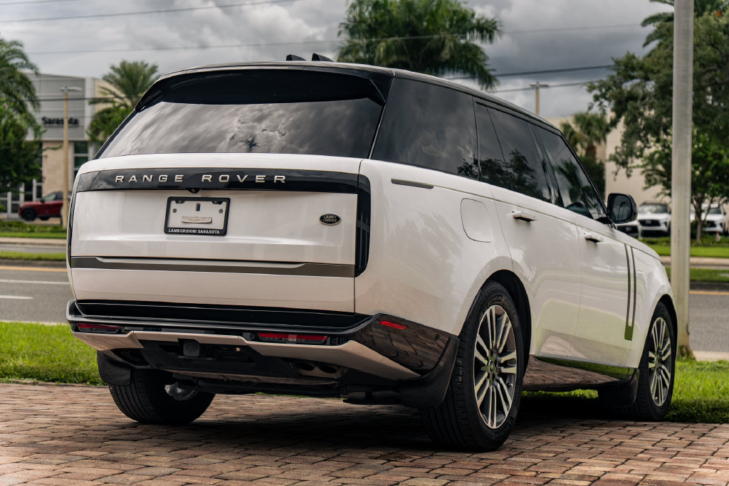 Used 2023 Land Rover Range Rover SE AWD/4WD image 5