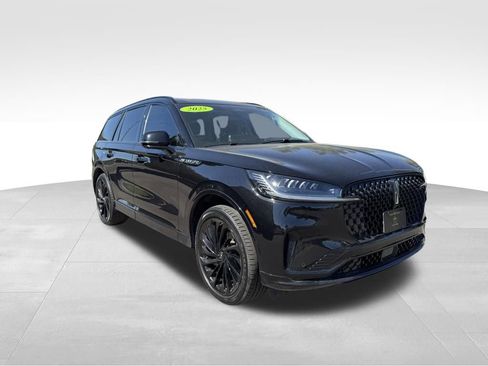 Used 2025 Lincoln Aviator Reserve w/ Jet Appearance Package AWD/4WD image 5