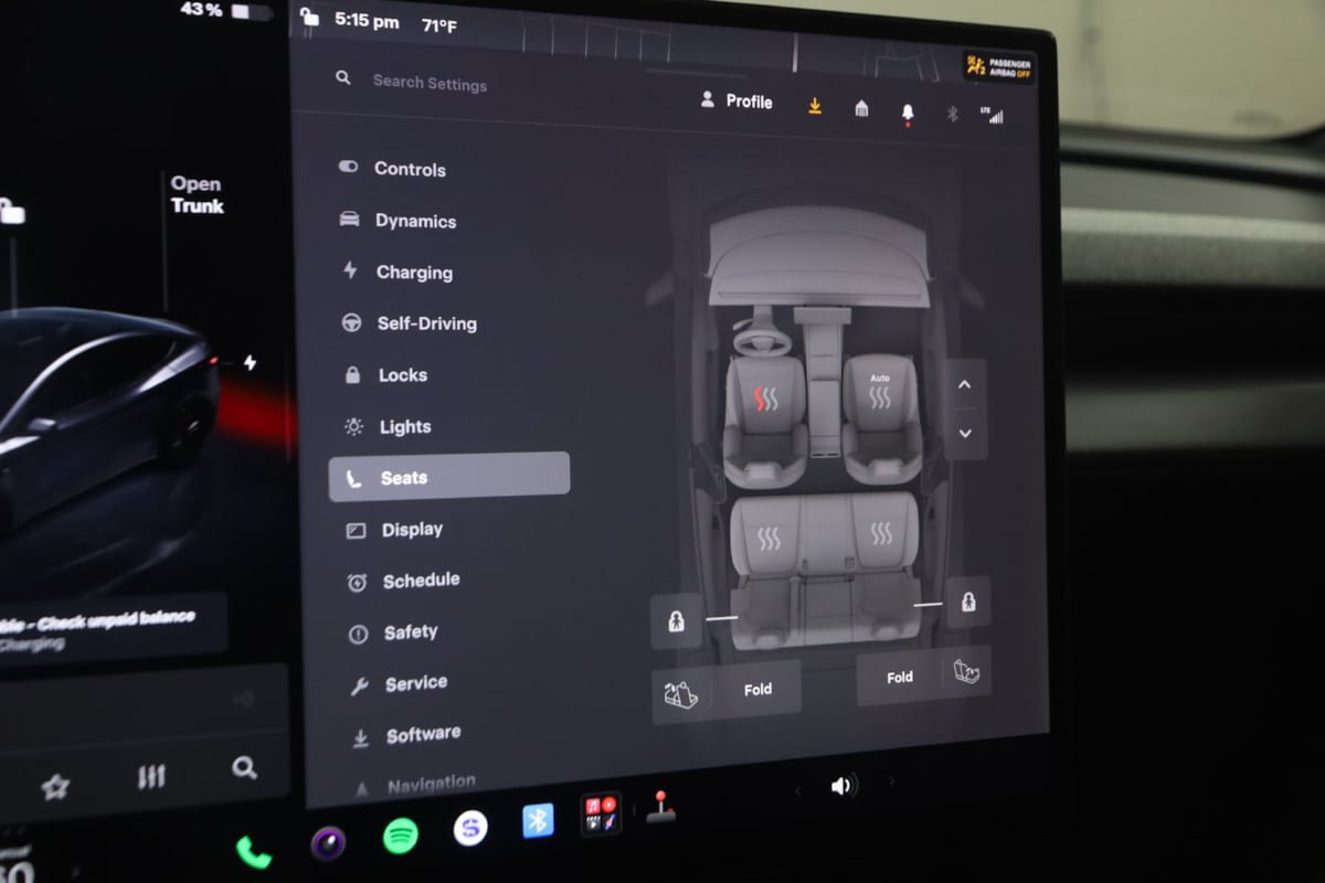 Used 2026 Tesla Model Y AWD image 10
