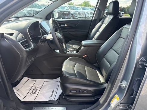 Used 2023 Chevrolet Equinox Premier AWD/4WD image 14