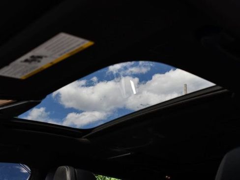 Used 2017 BMW 750i xDrive image 72