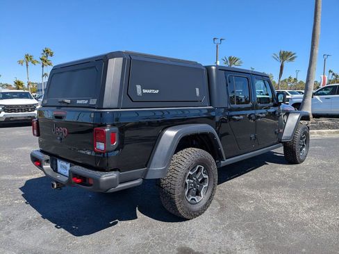 Used 2022 Jeep Gladiator Rubicon w/ Cold Weather Group image 4