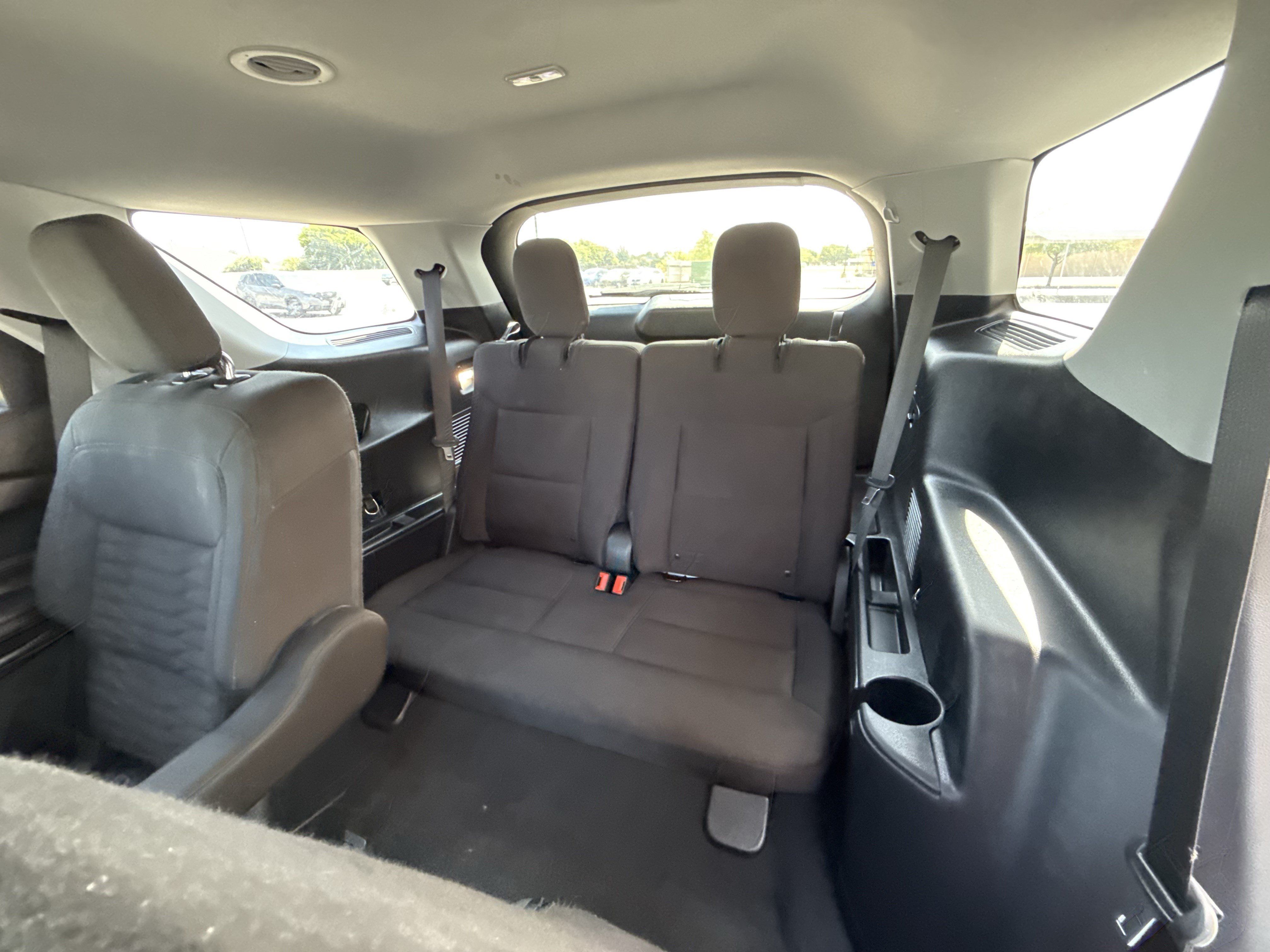 Used 2021 Ford Explorer XLT RWD image 16