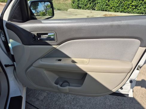 Used 2012 Ford Fusion SE FWD image 15