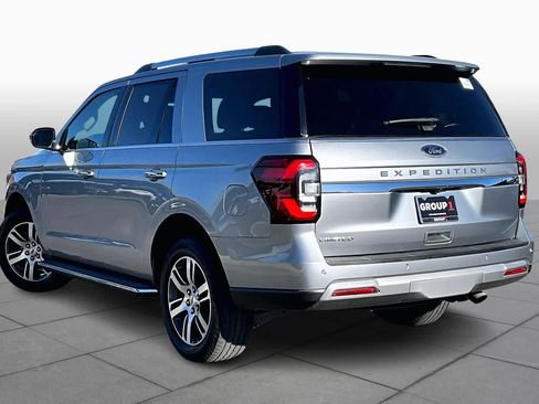 Used 2023 Ford Expedition Limited image 12