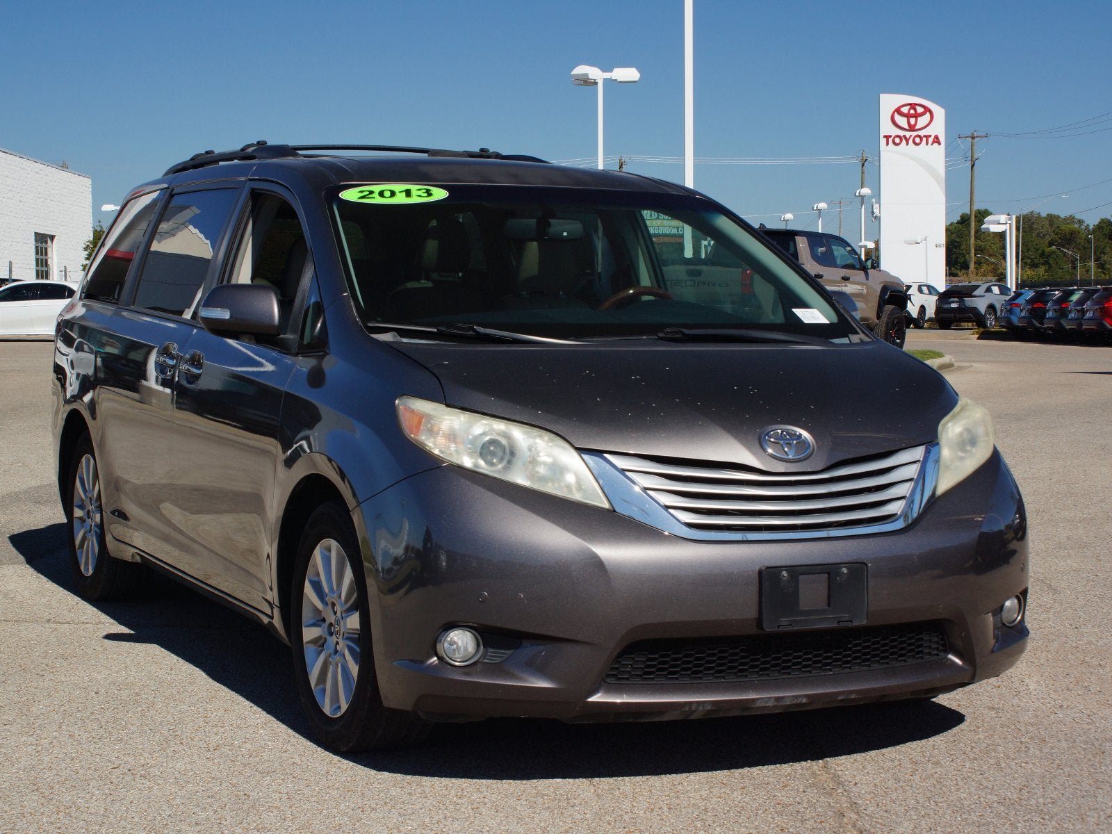 Used 2013 Toyota Sienna Limited w/ Premium Pkg AWD/4WD image 21