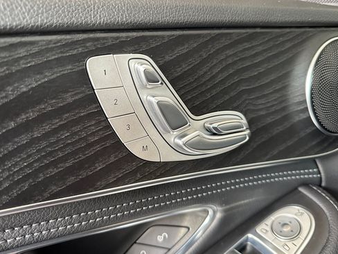 Used 2016 Mercedes-Benz C 300 Sedan image 25