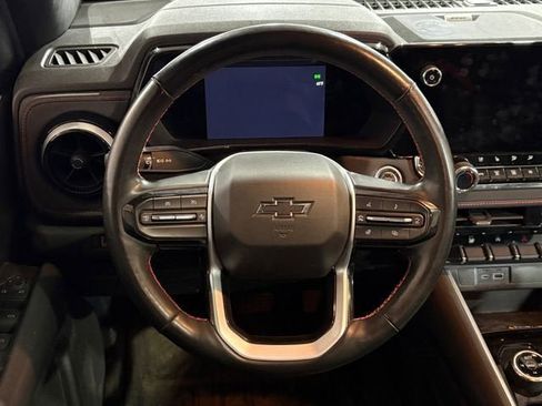 Used 2023 Chevrolet Colorado Z71 w/ Z71 Convenience Package 2 image 25