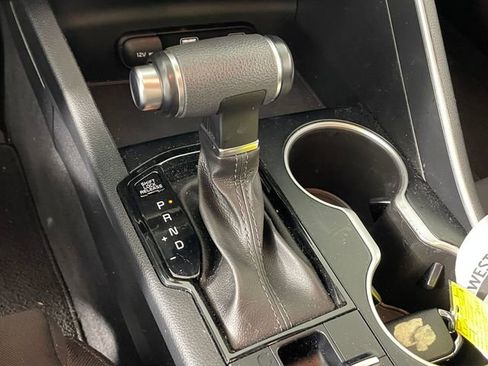 Used 2021 Kia K5 LXS image 9