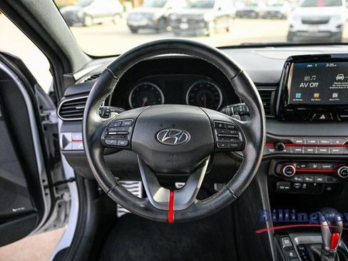 Used 2020 Hyundai Veloster Turbo image 11