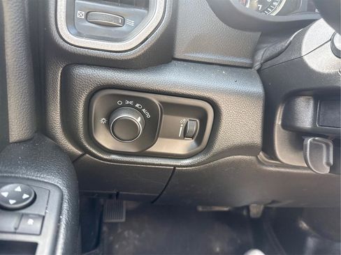 Used 2021 RAM 3500 Tradesman AWD/4WD image 17