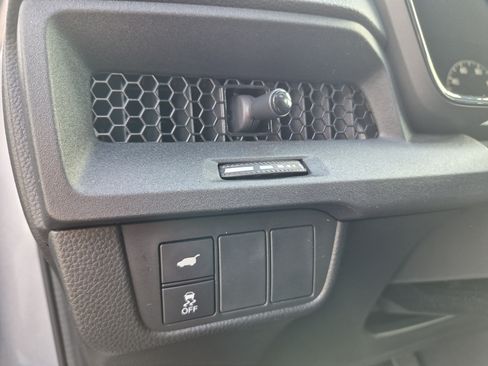 Used 2024 Honda CR-V Sport-L image 17
