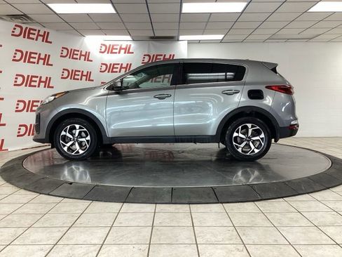 Used 2020 Kia Sportage LX FWD image 4