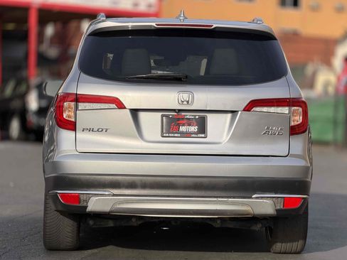 Used 2019 Honda Pilot Elite image 5