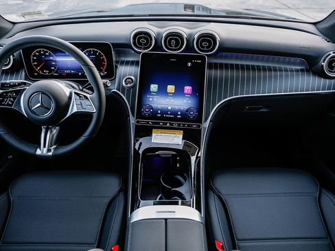 New 2026 Mercedes-Benz GLC 300 4MATIC image 10