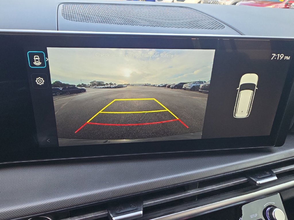 Used 2026 Hyundai Santa Fe SEL FWD image 18