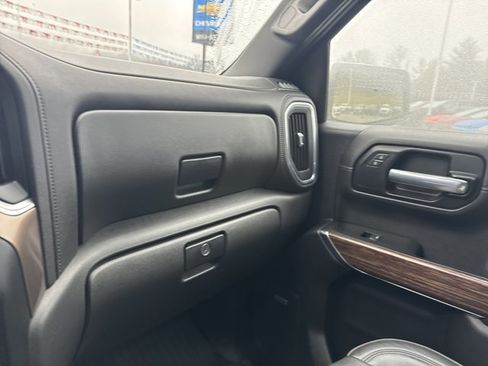 Used 2021 Chevrolet Silverado 1500 High Country w/ Z71 Off-Road Package image 24