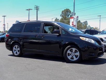 Used 2015 Toyota Sienna LE