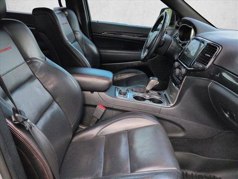 Used 2021 Jeep Grand Cherokee Trailhawk w/ Trailhawk Luxury Group image 22