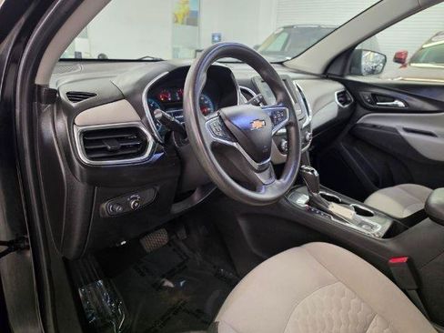 Used 2018 Chevrolet Equinox LS FWD image 14