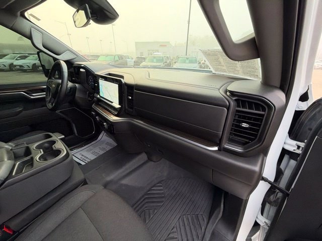 Used 2025 Chevrolet Silverado 2500 LT AWD/4WD image 33