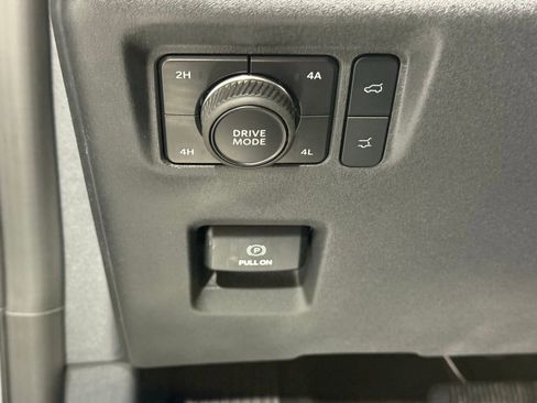 New 2025 Ford Expedition Platinum w/ Platinum Ultimate Package image 39