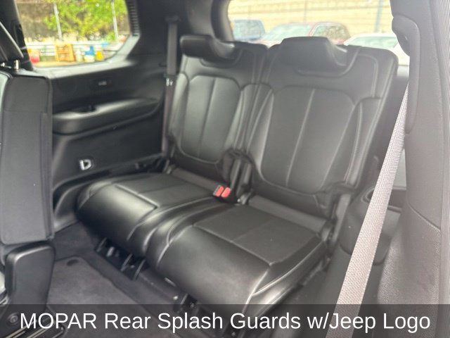 Used 2024 Jeep Grand Cherokee L Limited w/ Luxury Tech Group II AWD/4WD image 23