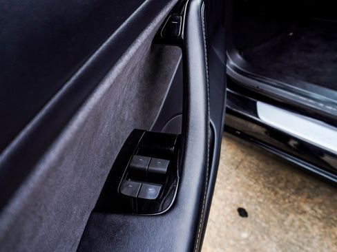 Used 2018 Tesla Model 3 Long Range image 30