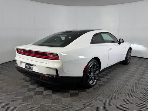 Used 2024 Dodge Charger Daytona R/T w/ Plus Group AWD/4WD image 7