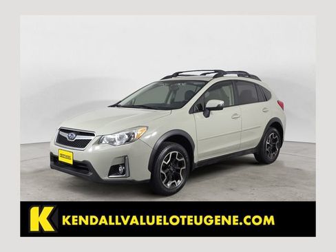 Used 2017 Subaru Crosstrek 2.0i Limited AWD/4WD image 1