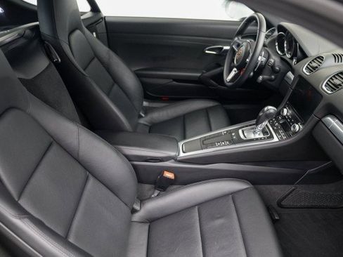 Used 2019 Porsche 718 Cayman S image 19