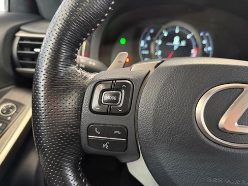 Used 2019 Lexus IS 300 F Sport w/ F Sport Package image 31