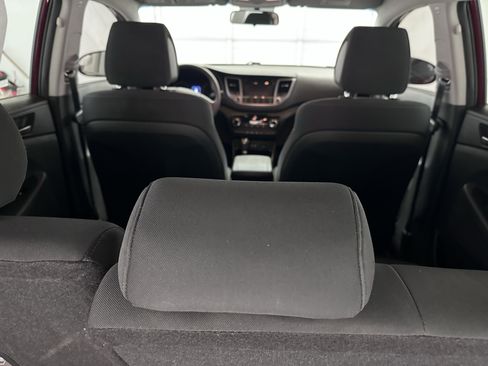 Used 2018 Hyundai Tucson SE image 25