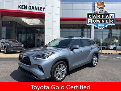 Used 2023 Toyota Highlander Limited