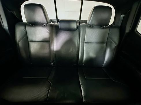 Used 2022 Toyota Tacoma Limited RWD image 30
