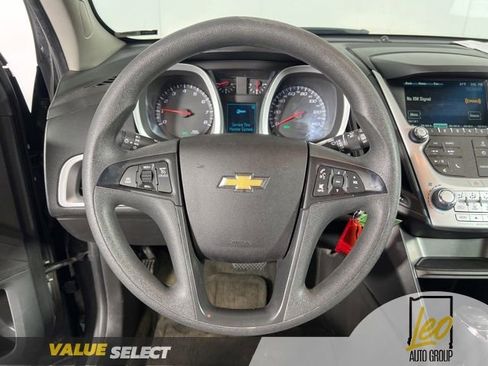 Used 2017 Chevrolet Equinox LS FWD image 15