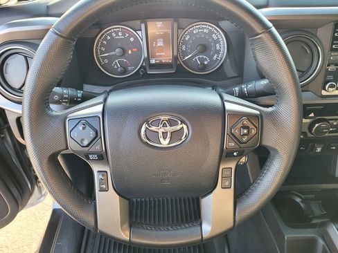 Used 2023 Toyota Tacoma TRD Off-Road w/ Technology Package image 20