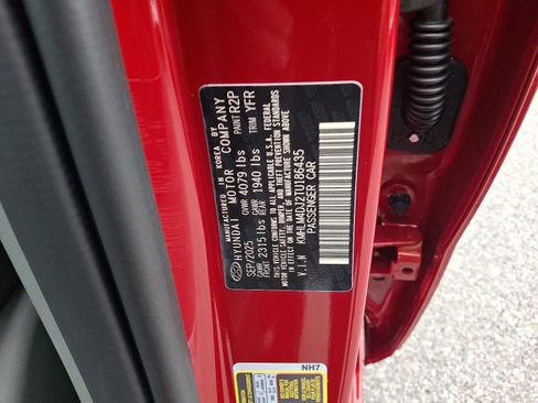 New 2026 Hyundai Elantra Blue image 16