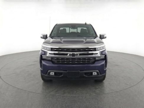 Used 2022 Chevrolet Silverado 1500 RST w/ LPO, Blackout Package RWD image 2