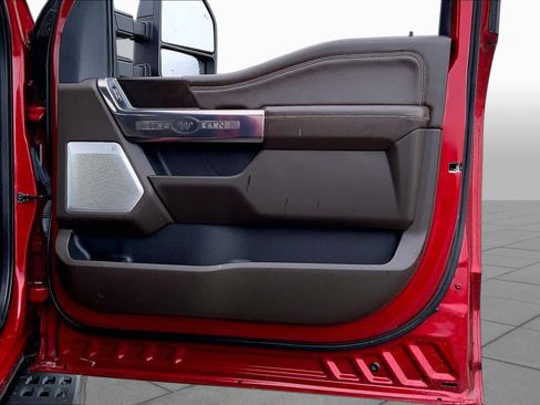 Used 2024 Ford F250 King Ranch w/ Tremor Off-Road Package AWD/4WD image 22