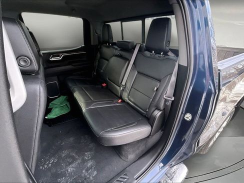 Used 2022 Chevrolet Silverado 1500 LTZ w/ LTZ Convenience Package II image 24