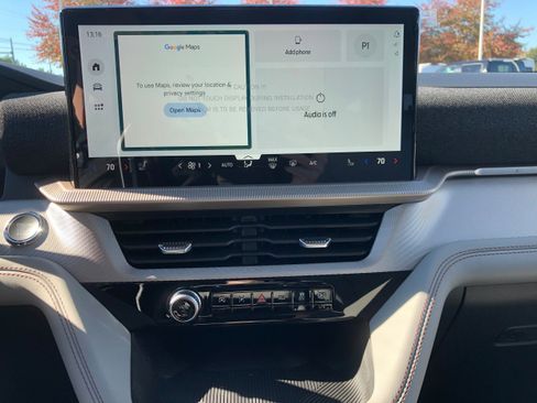 New 2026 Ford Explorer Active w/ Active Comfort Package image 13