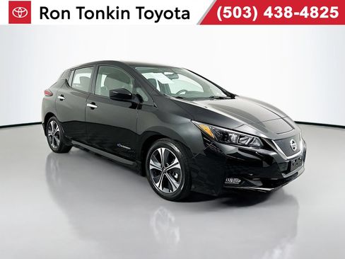 Used 2019 Nissan Leaf SV w/ SV All Weather Package FWD image 1