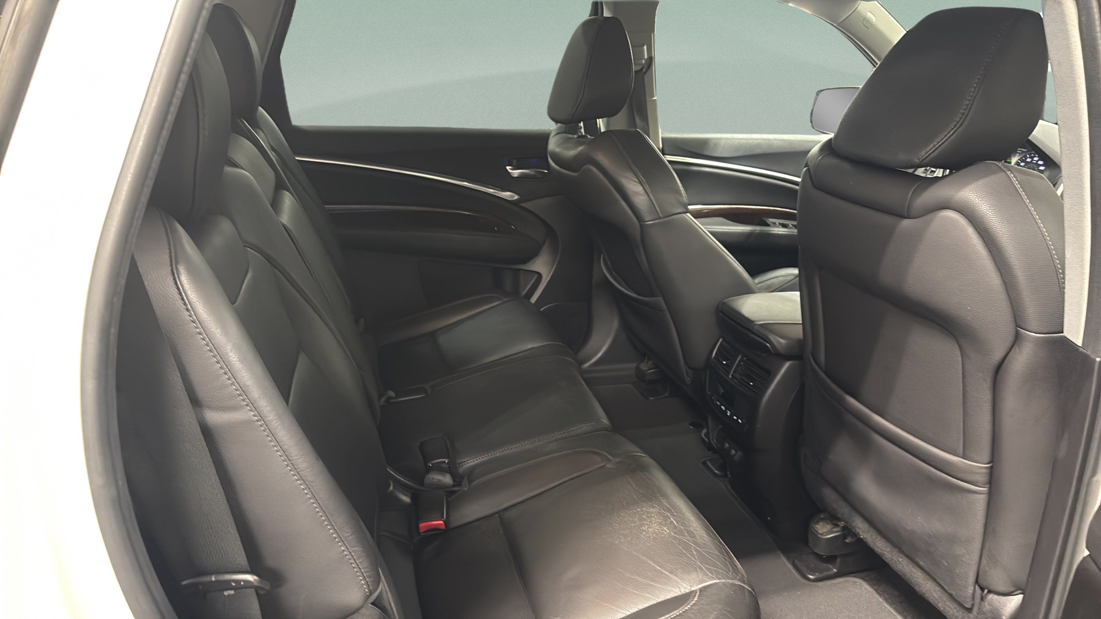 Used 2018 Acura MDX w/ Technology Package FWD image 20